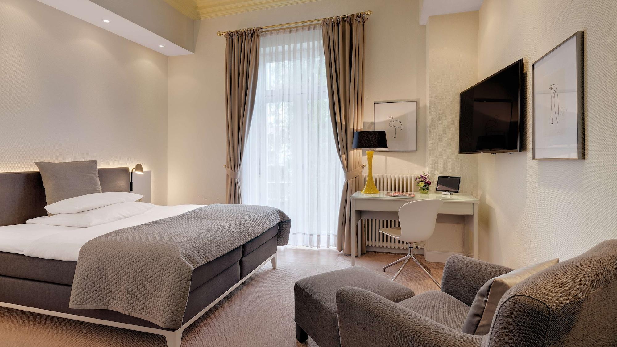 Rheinhotel Dreesen 4* Bonn